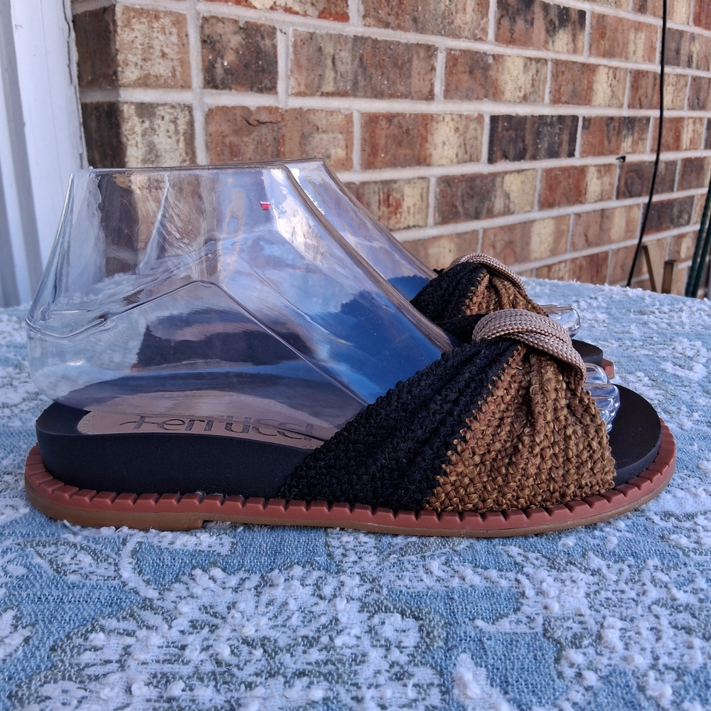 Ferrucci Black and Brown Sandals Made In Brazil Sz. 34/5 - Picture 3 of 9